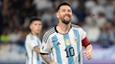 Ver a Messi le cuesta a un salvadoreño con sueldo mínimo entre 17 y 39 días de salario