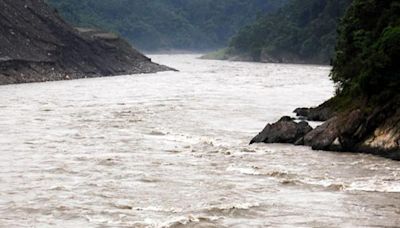 Bengal Assembly passes resolution on Teesta, Ganga talks with government