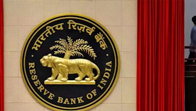 RBI asks banks to strengthen fraud detection and prevention framework, monitor transactions - ET BFSI