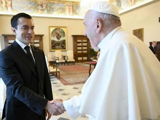 El papa recibe al presidente de Ecuador en el Vaticano