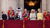 Reaparece la princesa Kate Middleton y saluda junto a la familia real desde el balcón de Buckingham