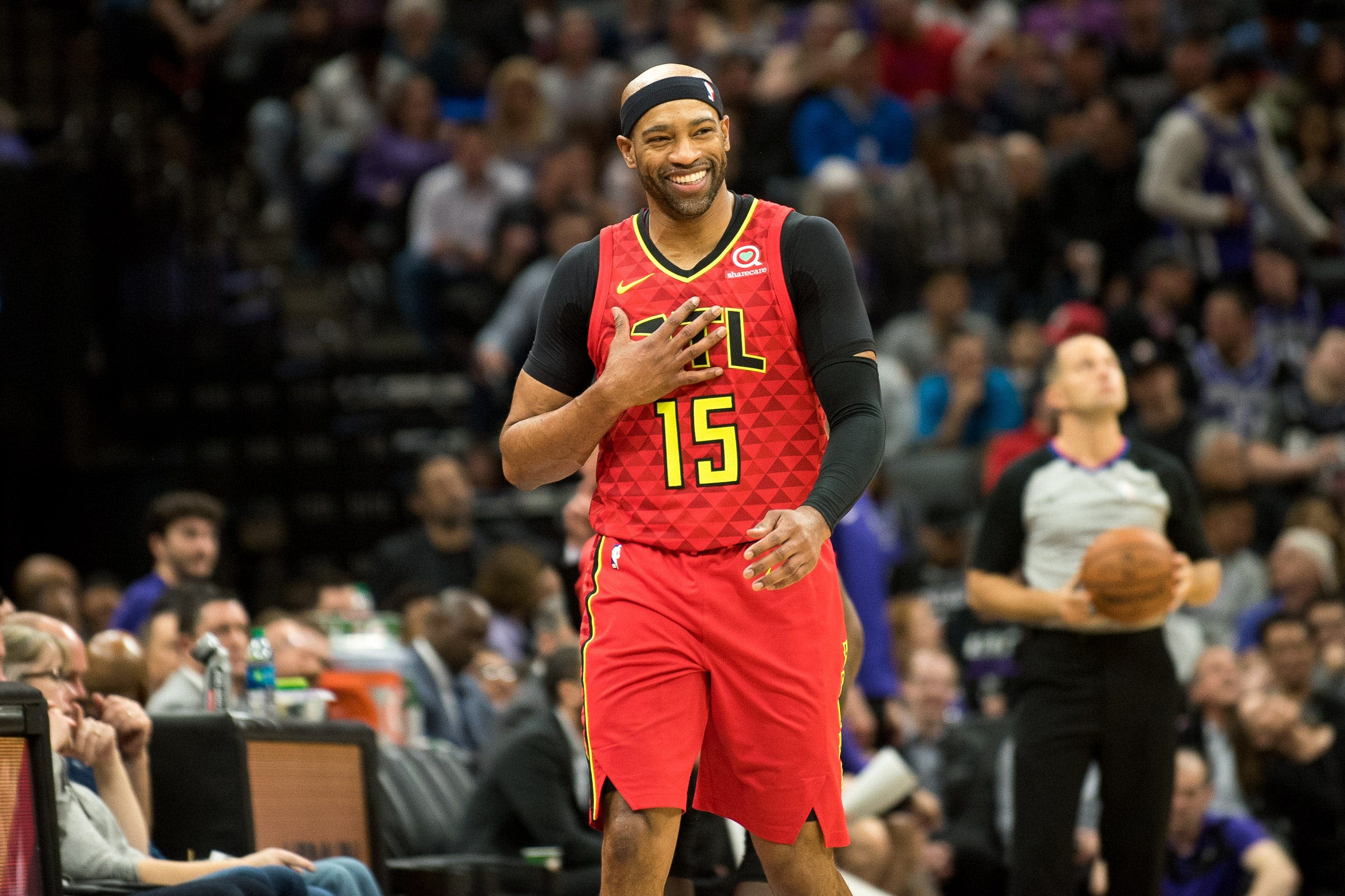 Vince Carter to grace NBA 2K25 Hall of Fame edition video game cover