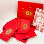 D*新年禮盒套裝 禮盒明細：紅色茹伊印花筆記本*1、CD紅包*10。