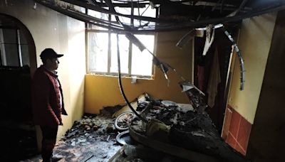 Familias que lo perdieron todo en incendio de Ambato claman por ayuda