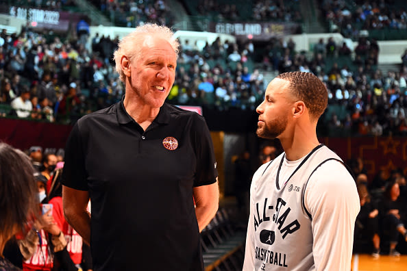 Curry, Kerr react to passing of NBA legend Bill Walton