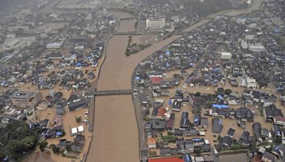 Floods Leave One Dead, Many Missing in Quake-Hit Area of Japan