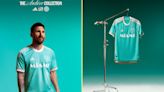 Messi poses in 'ridiculously cool' new Inter Miami kit and Beckham loves it