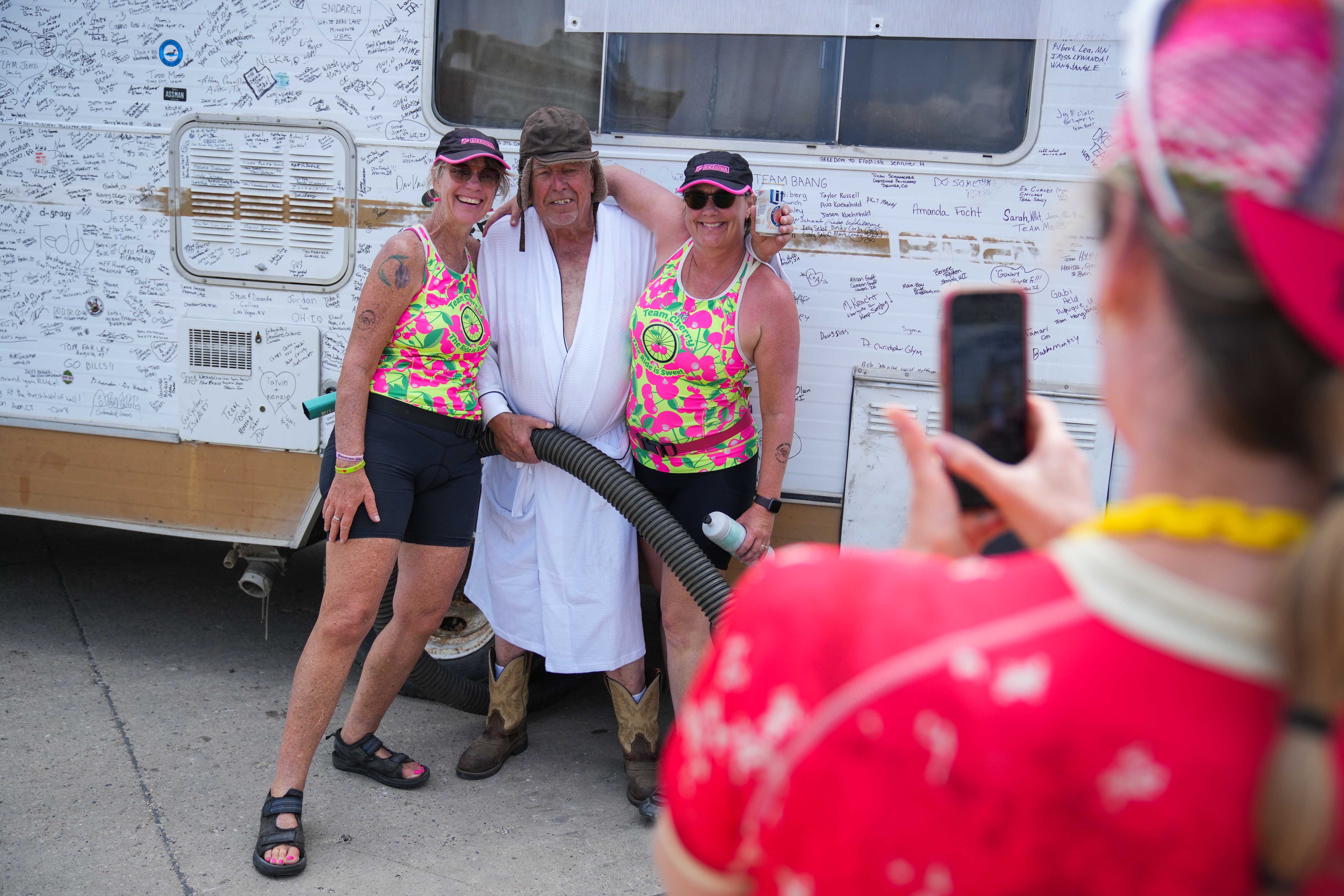 RAGBRAI makes a stop in Griswold, Iowa, bringing riders into 'National Lampoon's Vacation'