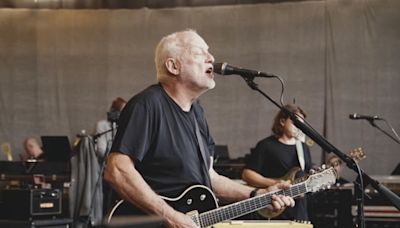 David Gilmour rehearses ‘Luck and Strange’ ahead of UK tour