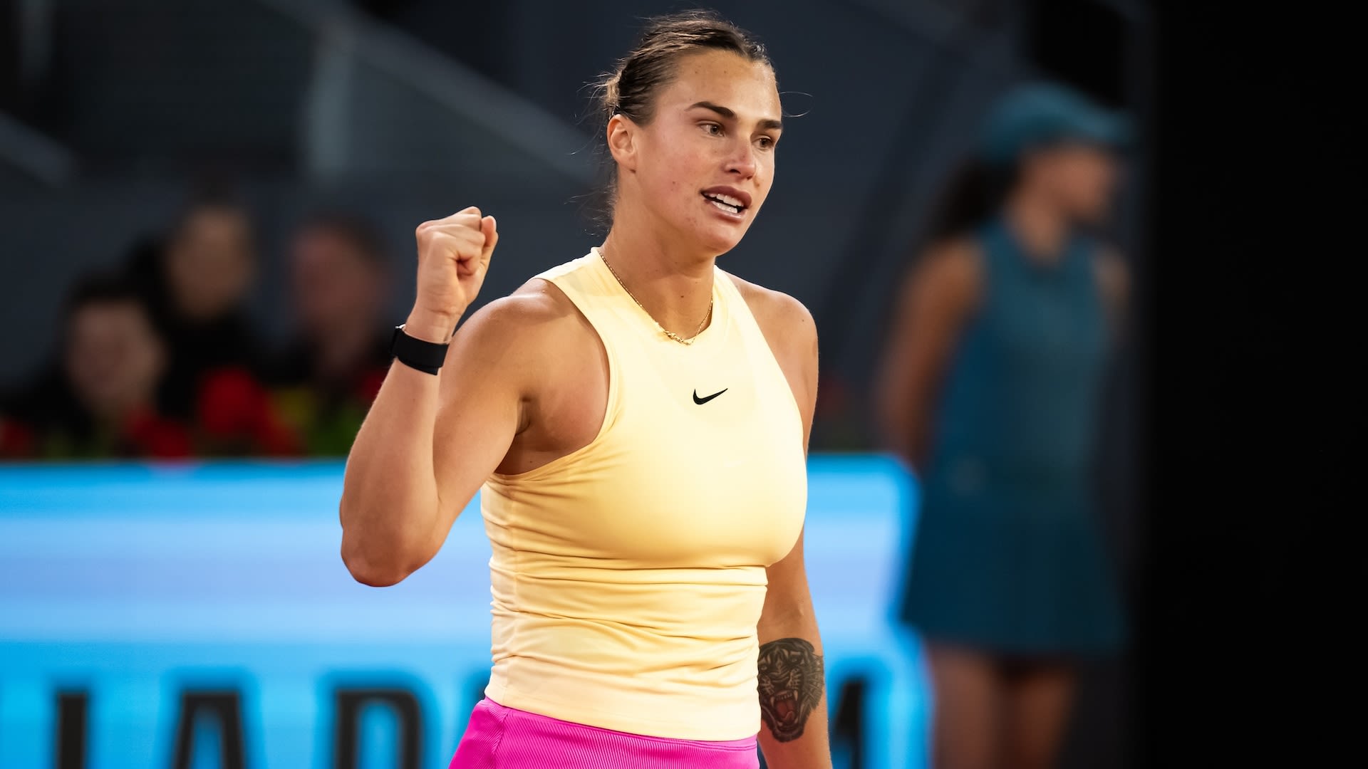 Aryna Sabalenka wins Mirra Andreeva rematch, scores second straight Madrid SF | Tennis.com