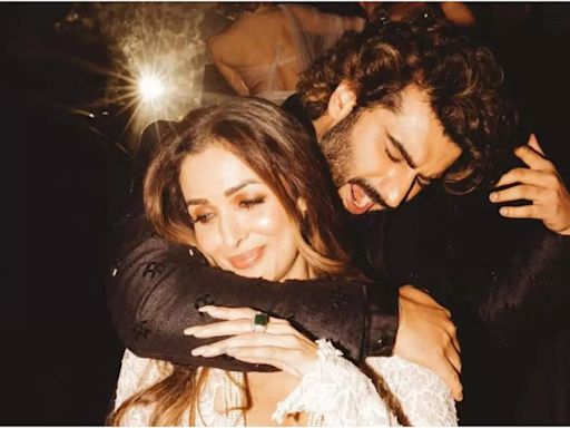 Arjun Kapoor and Malaika Arora breakup report: Each time the couple's relationship grabbed headlines | - Times of India