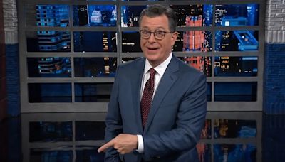 Stephen Colbert Interrupted by Boos for Steve Bannon: ‘I Agree, But I Do Want to Tell the Joke!’ | Video