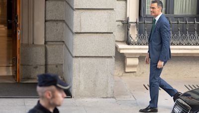 Pedro Sánchez no acude finalmente al Pleno del Congreso, pese a que tenía previsto ir a votar, en un día negro para el Gobierno