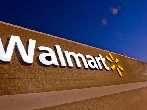 Is Walmart open on Labor Day 2024? Store hours