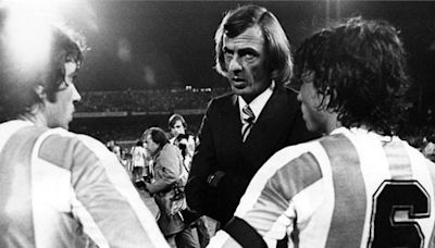 La muerte de César Luis Menotti: cómo fueron los tributos de los campeones del 78, 86 y 2022