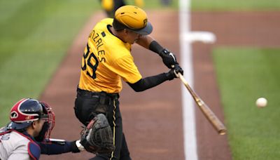 Gonzales’ career day leads Pirates to 11-5 win over Braves