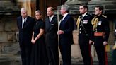 Los restos mortales de Isabel II se encuentran ya en el Palacio de Holyroodhouse, en Edimburgo