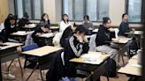Estudiantes demandan al gobierno de Corea del Sur porque su examen (uno de los más difíciles del mundo) terminó 90 segundos antes
