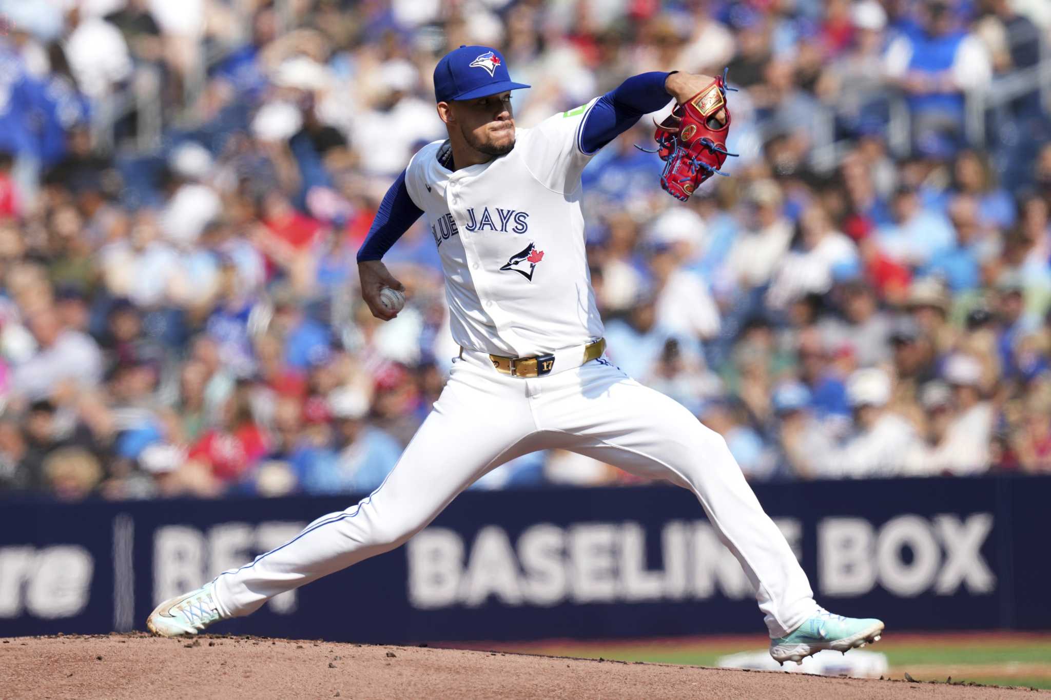 Berríos wins seventh straight start, Guerrero gets 500th RBI as Blue Jays beat Cardinals 7-2