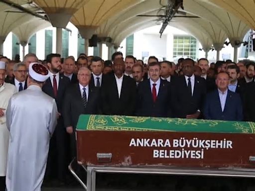 El líder del Ejército sudanés viaja a Turquía para enterrar a su hijo fallecido tras coma