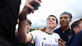 Real Madrid shirts printed with Kylian Mbappé suffering a 6-week delivery delay