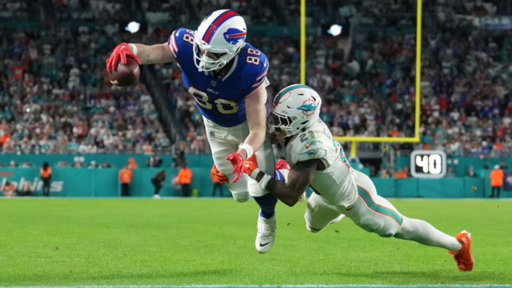 ‘Thursday Night Football’: How to Watch the Buffalo Bills vs. Miami Dolphins Online Without Cable