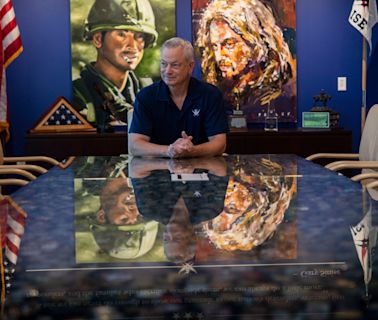 Gary Sinise on Lt. Dan, helping wounded veterans and moving to Tennessee