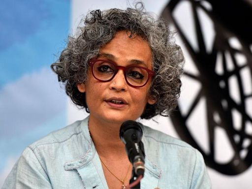 Arundhati Roy wins PEN Pinter Prize for 'powerful voice'