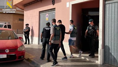 Detenidos los delincuentes que agredieron con un cuchillo a la trabajadora de un bar en Sueca