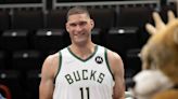 Bucks center Brook Lopez wins Bob Lanier Community Assist Award for literacy initiatives