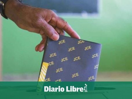 Oposición y oficialismo confrontan datos de la encuesta Greenberg-Diario Libre