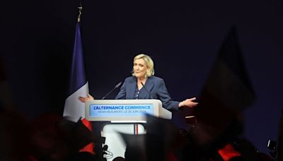 Francia, dividida en dos ante la amenaza de la ultraderecha de Le Pen