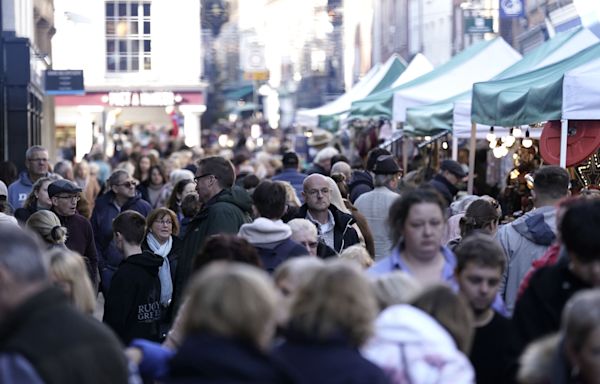 Summer rate cut ‘on a knife-edge’ after economy grows faster than expected