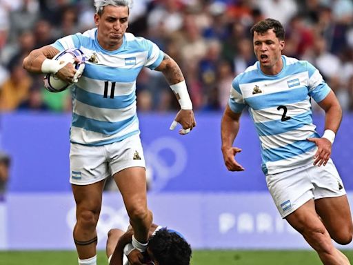 Los Pumas 7s derrotaron a Samoa en su segundo partido en París y pasaron a cuartos de final