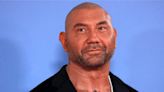 Dave Bautista revela que cubrió un tatuaje para combatir la homofobia