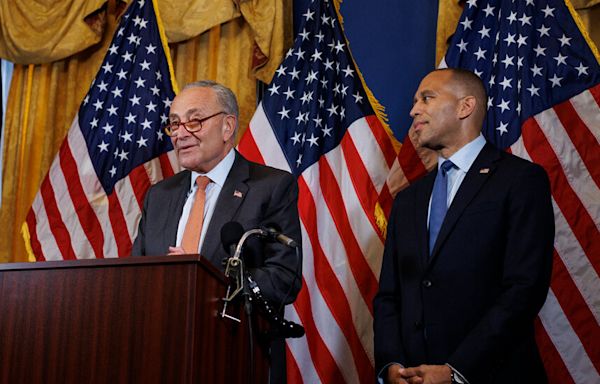 Chuck Schumer and Hakeem Jeffries Back Harris After Hanging Back