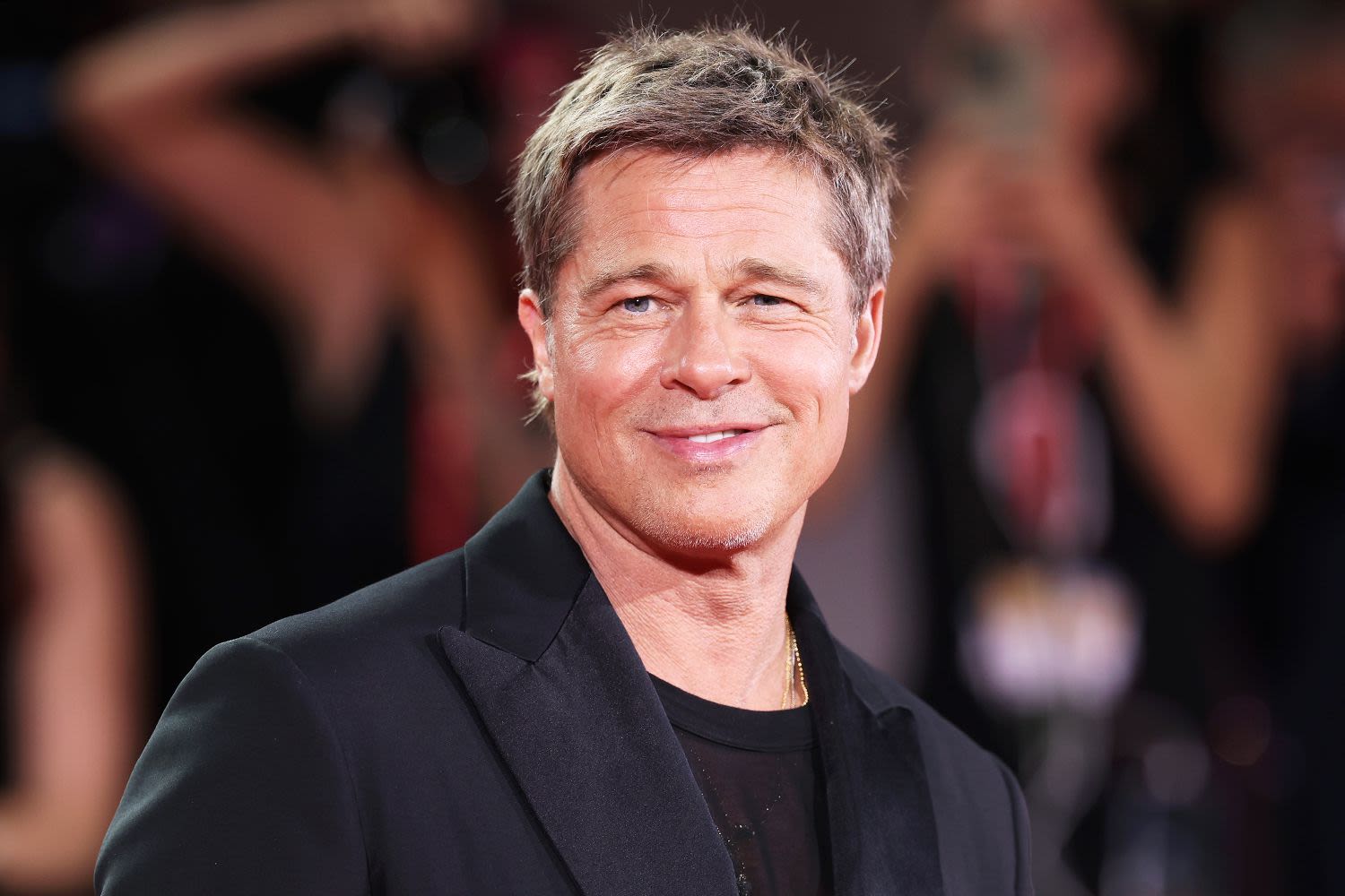 Brad Pitt Doesn't Let Negative Feedback 'Overshadow His Confidence': 'Life Is Good' (Exclusive)