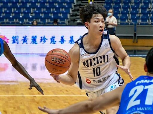 籃球／UBA霸主政大男籃佛光盃爆冷吞敗 佛大女籃險勝馬來西亞