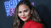 Chrissy Teigen’s ‘Chrissy & Dave Dine Out’ Sets January Premiere at Freeform