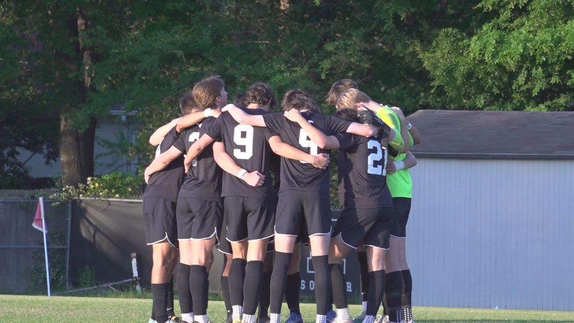 Houston Soccer beat Collierville 5-2 for 13th straight win
