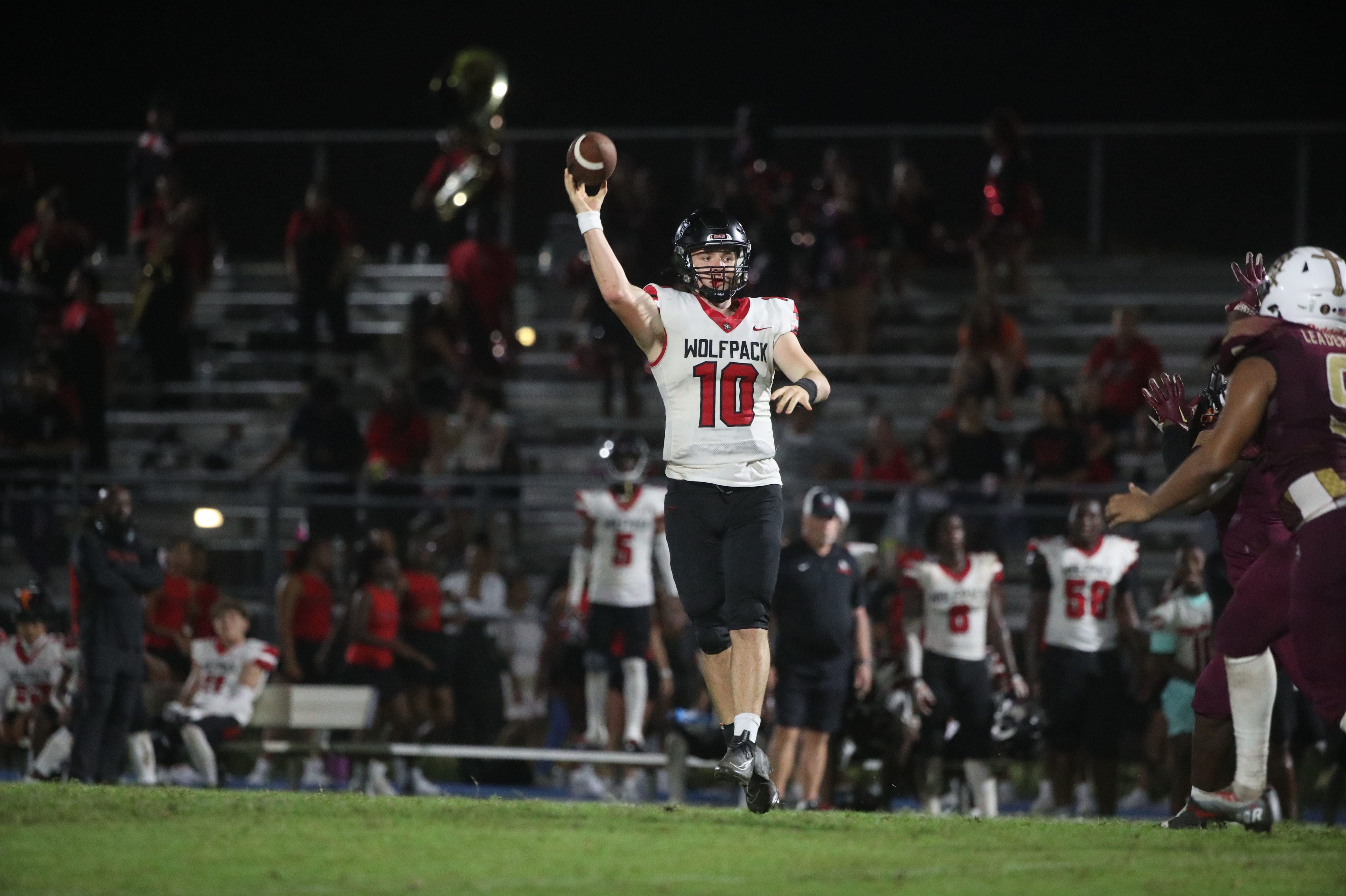 LIVE SW Florida high school football scores: Lee, Collier, FHSAA, SSAA updates for Week 4