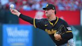 Paul Skenes stats: Cardinals crowd gives Pirates rookie standing ovation after duel with Miles Mikolas | Sporting News