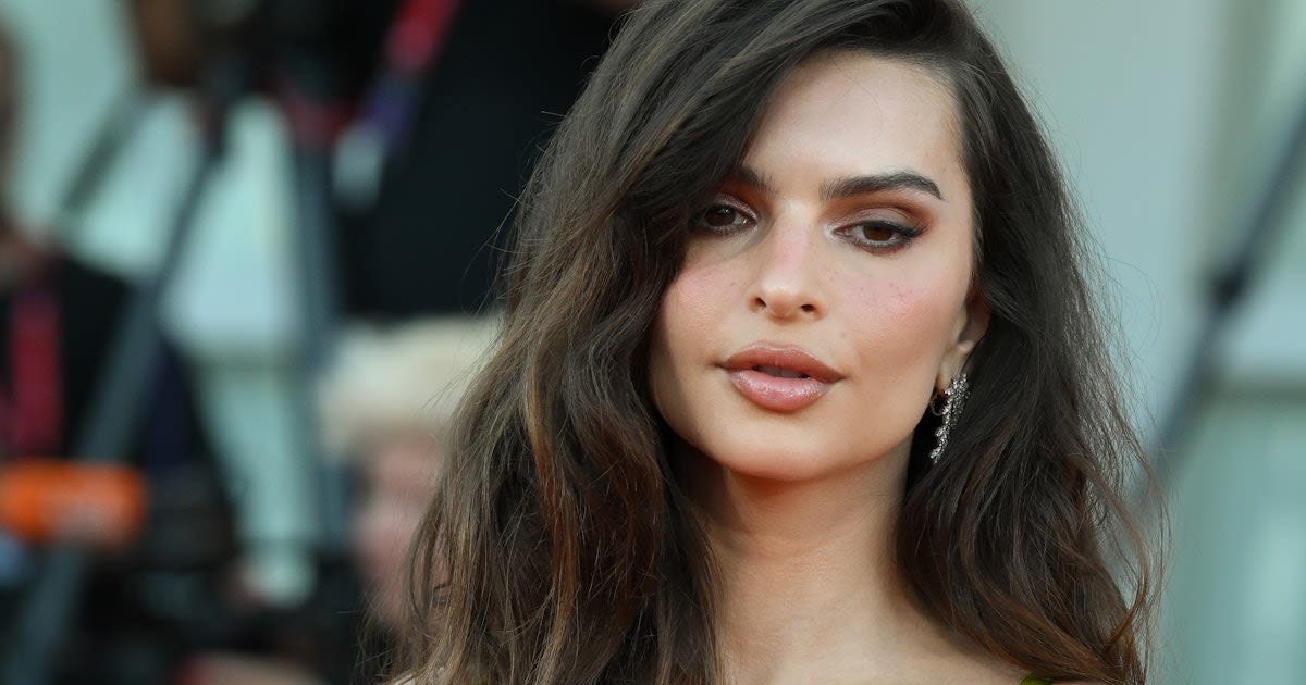 Emily Ratajkowski Wore A Vintage Cutout Dress & Twinned With Kendall Jenner