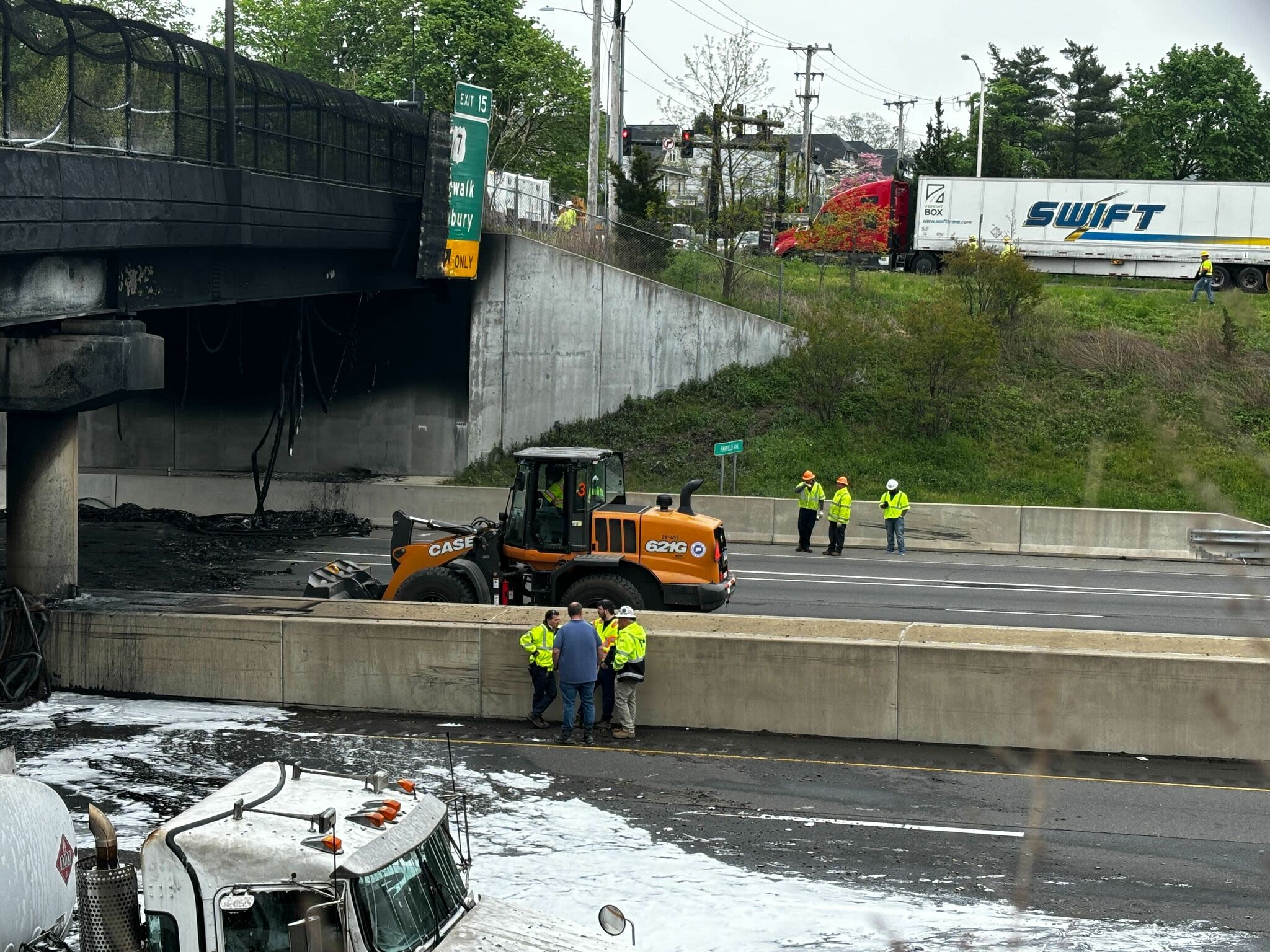 No gasoline in Norwalk River after I-95 tanker truck crash, CT DEEP says