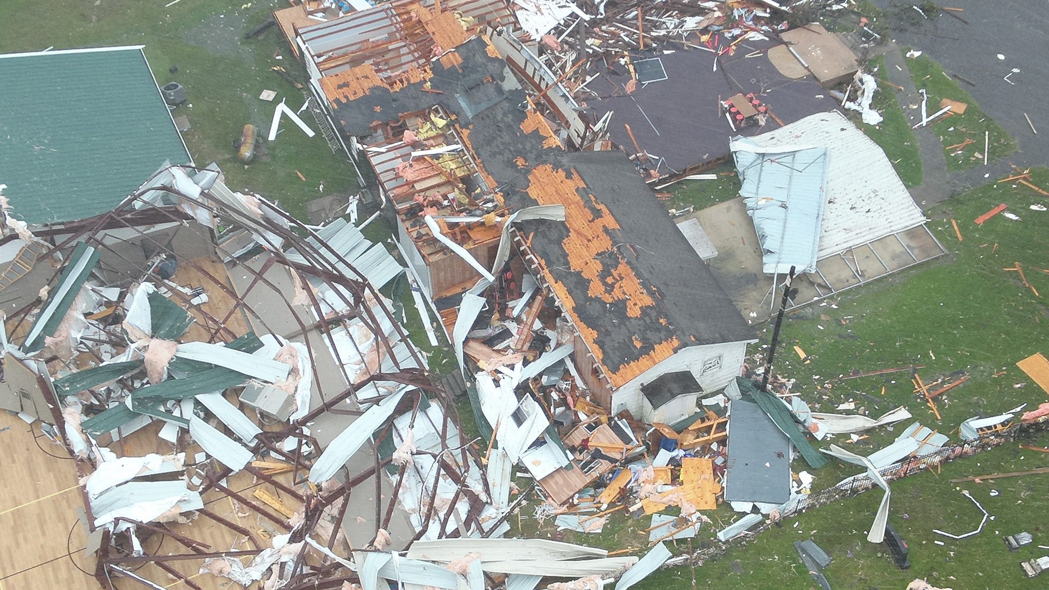 Gov. Jeff Landry issues Shreveport-area emergency after Beryl storm death, massive damage