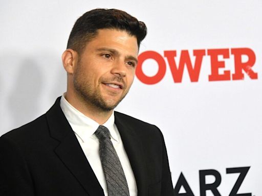 Jerry Ferrara is cruising through the 20th anniversary of ‘Entourage.’ In an Escalade, of course – KION546