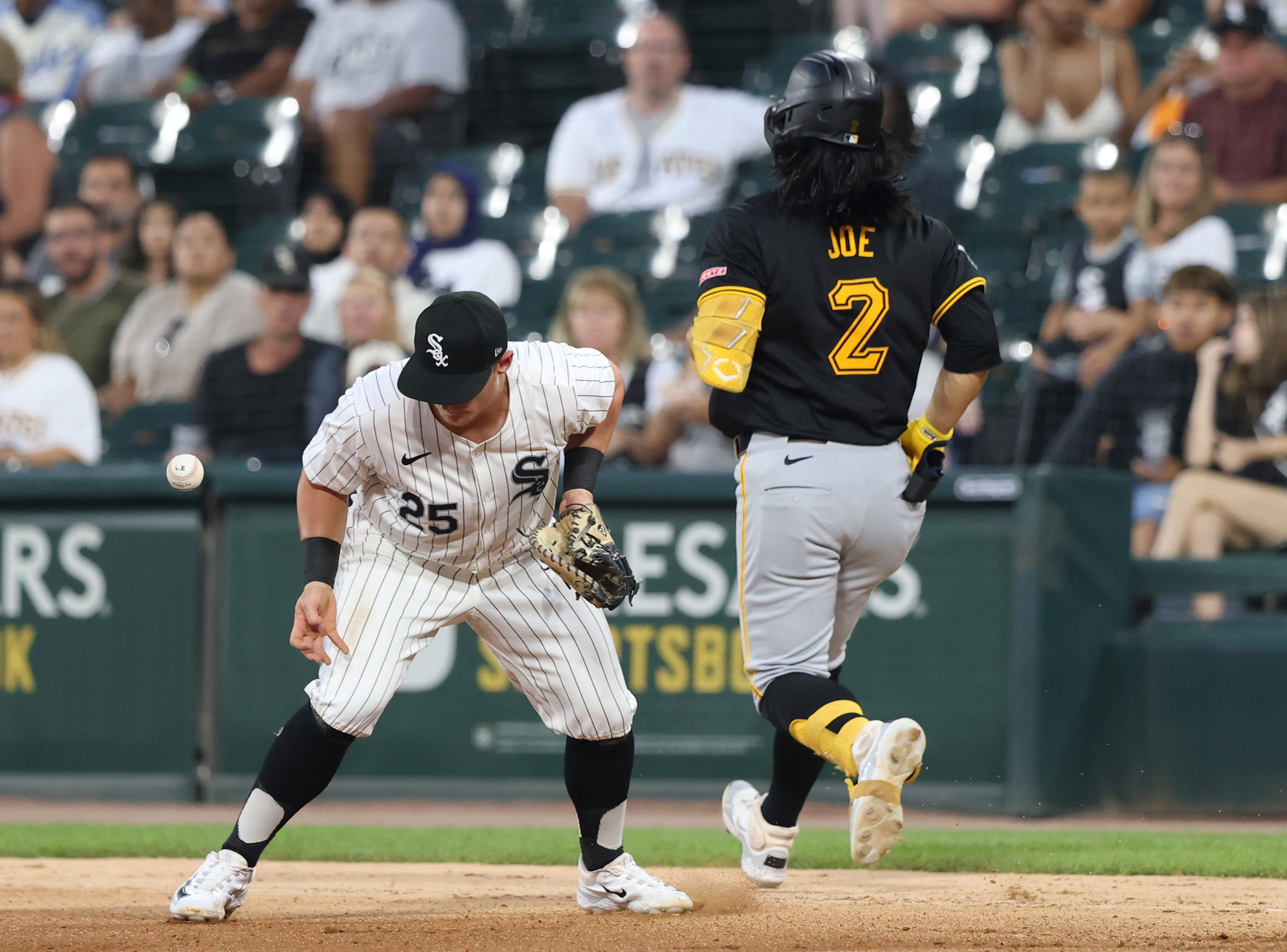 Paul Sullivan: Life goes on, as this historic Chicago White Sox season continues marching backward