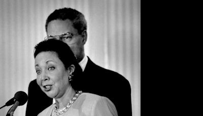 Alma Powell, civic leader and wife of the late Colin Powell, dies at 86