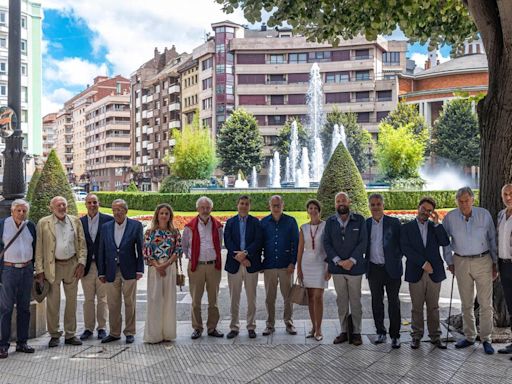 Hablan catorce diplomáticos asturianos por el mundo: hay que convertir en inversiones y proyectos el lazo nostálgico con la Asturias exterior