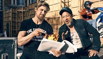 Ryan Gosling & David Leitch on Performing Wild, Crazy Stunts in 'The Fall Guy'